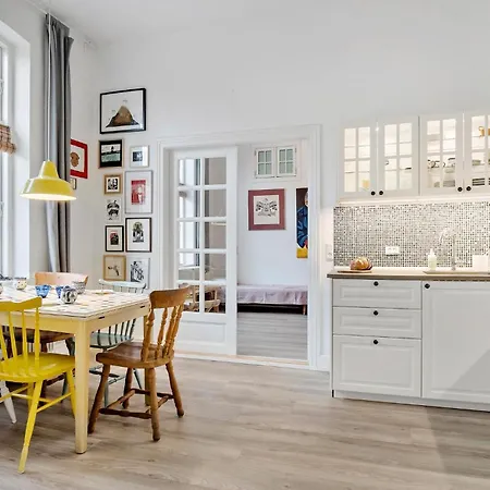 1 Bedroom Lovely In Fåborg